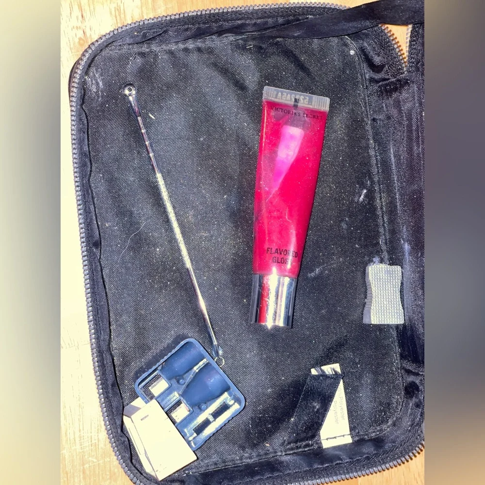 Victoria's Secret & Bare Minerals Bundle